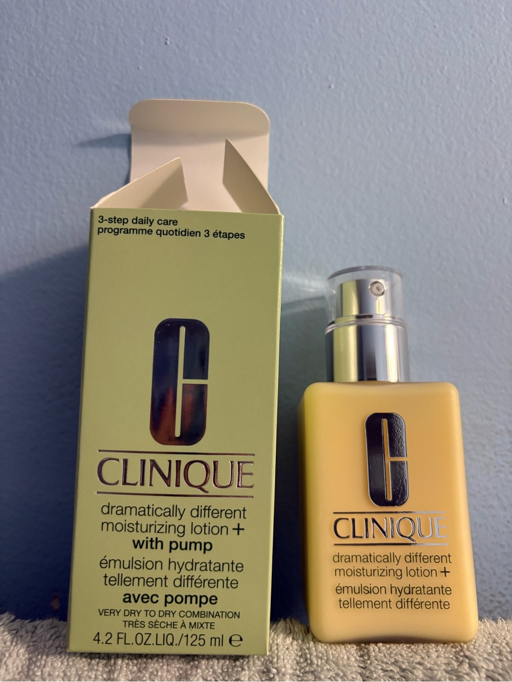 Clinique dramatically different moisturizing lotion.  4.2 oz